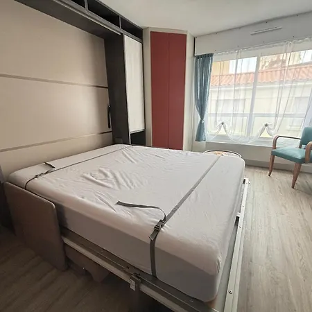 Aux Sables-d'olonne: A 50m, Pour 3 Personnes - Fr-1-197-621 Les Sables-dʼOlonne