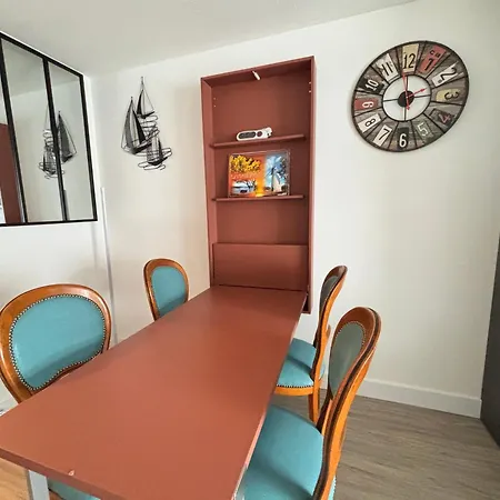Aux Sables-d'olonne: à 50m, Pour 3 Personnes - Fr-1-197-621 * Les Sables-dʼOlonne