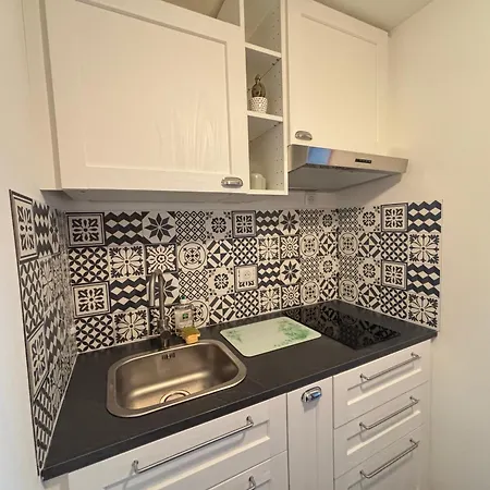 Aux Sables-d'olonne: A 50m, Pour 3 Personnes - Fr-1-197-621 Апартаменты Ле-Сабль-д’Олон