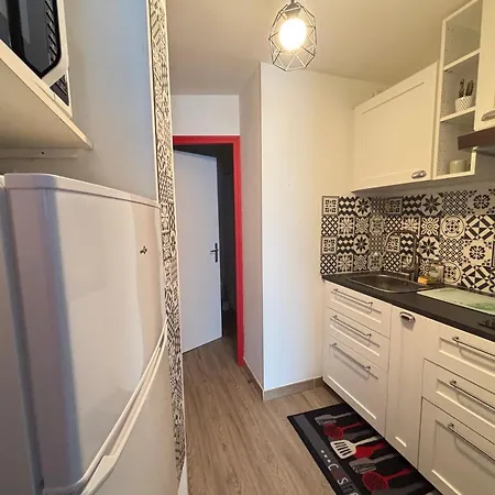 Aux Sables-d'olonne: A 50m, Pour 3 Personnes - Fr-1-197-621 Апартаменты