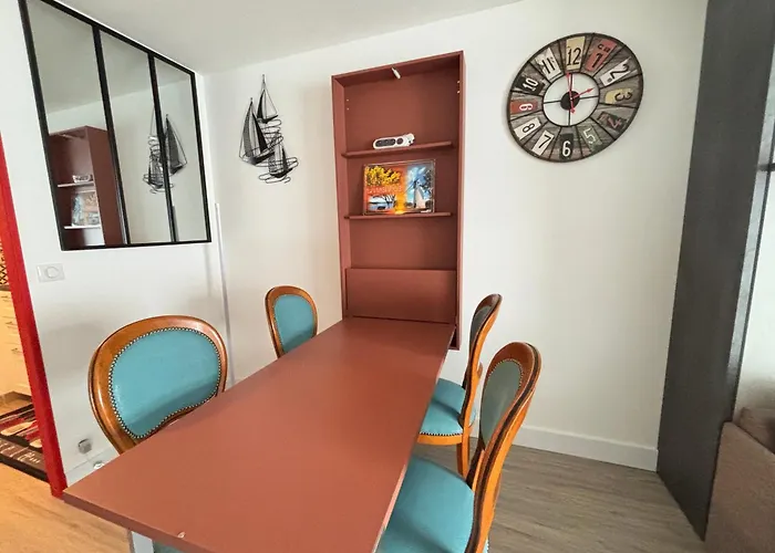 Aux Sables-d'olonne: A 50m, Pour 3 Personnes - Fr-1-197-621 * 莱萨布勒-多洛讷